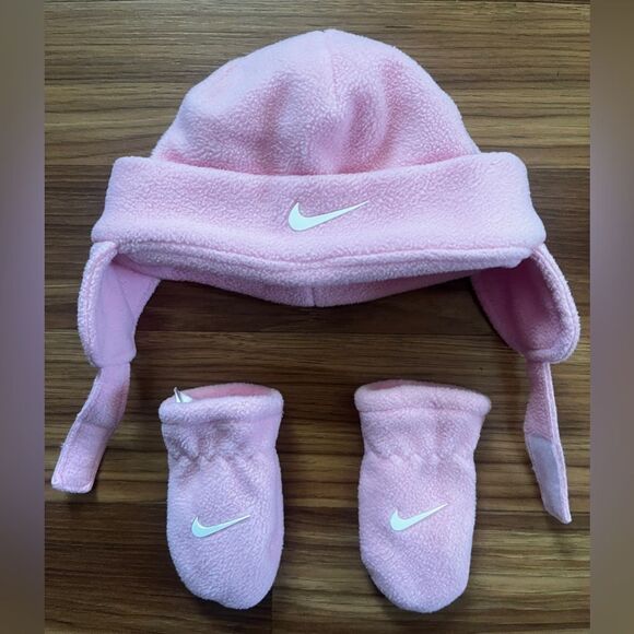 Infant Girl Nike Swoosh Trapper Hat & Mittens Set Pink - Picture 1 of 5